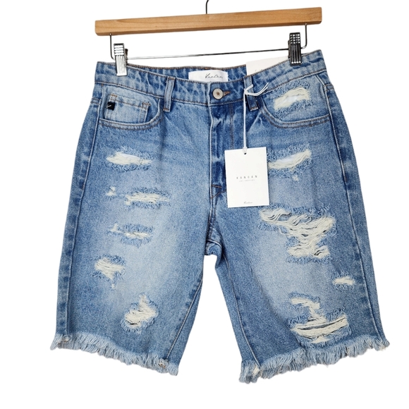 KanCan NWT Frayed Hem Bermuda Denim Blue Jean Distressed Shorts Women's Size XS - Picture 1 of 12